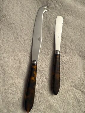 SABRE Paris-TORTOISE CHEESE SET